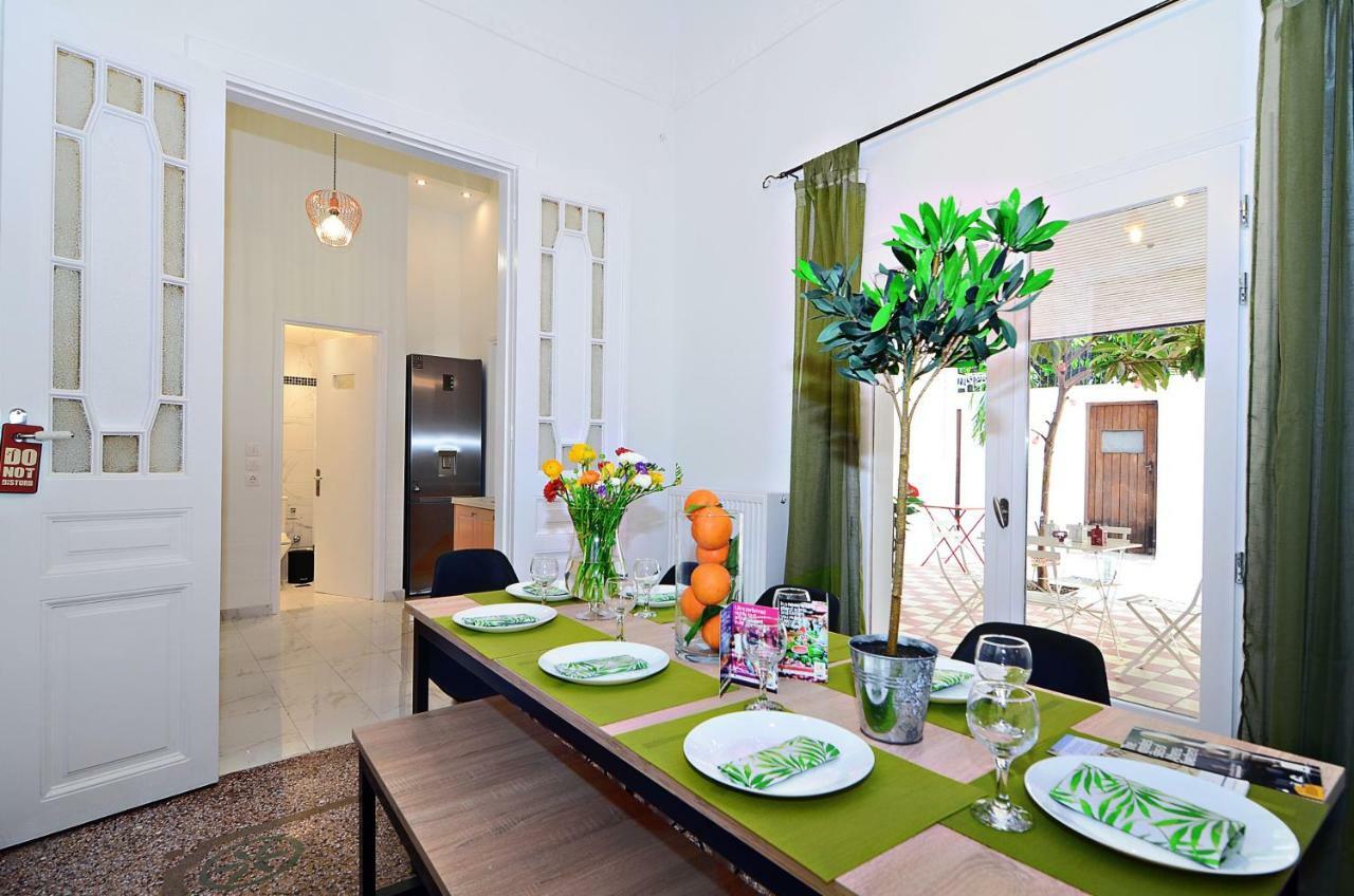 Apartment Neoclassical House With Unique Athenian Yard Athens